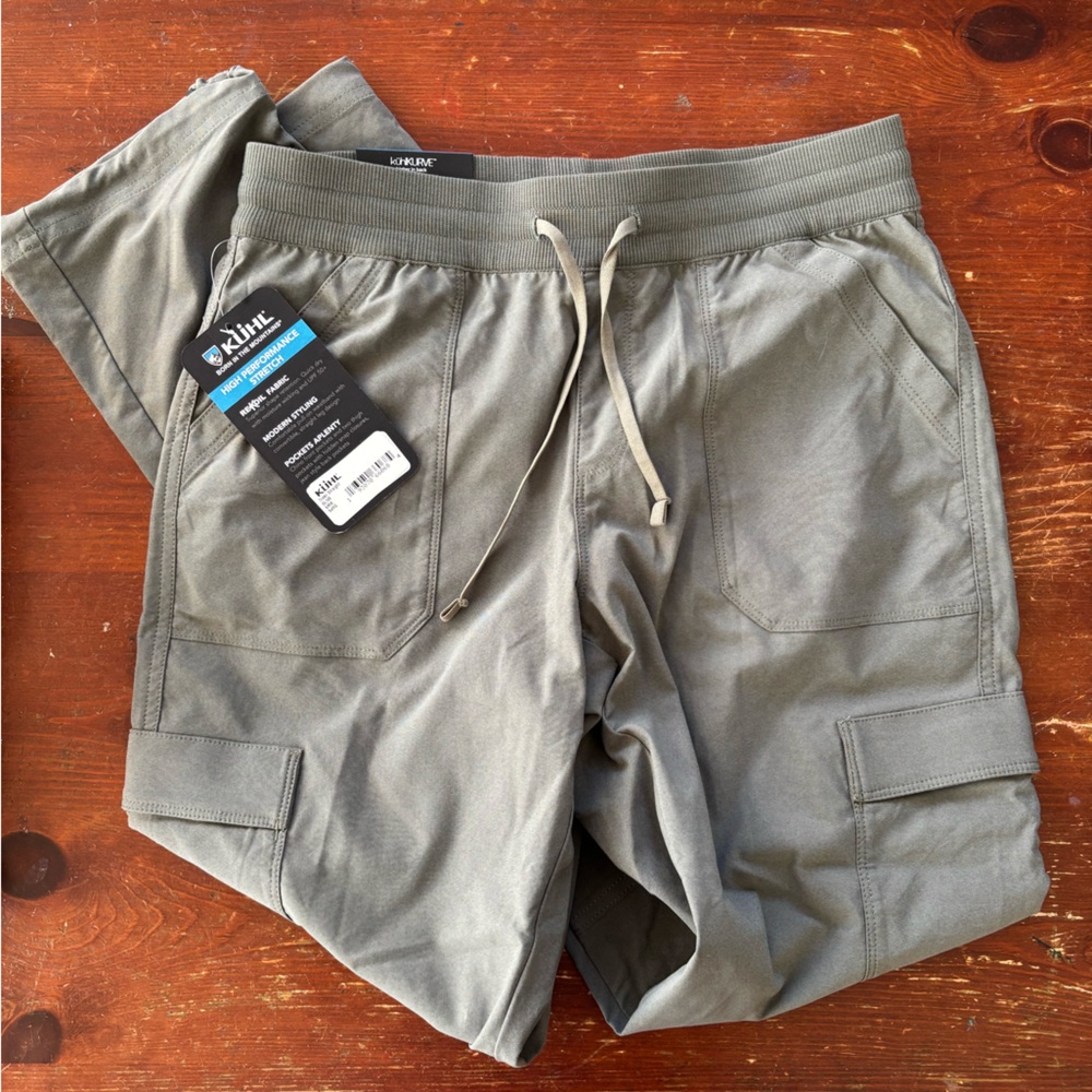 NWT Kuhl Trekr Straight Leg Pant in Olive, Size Small